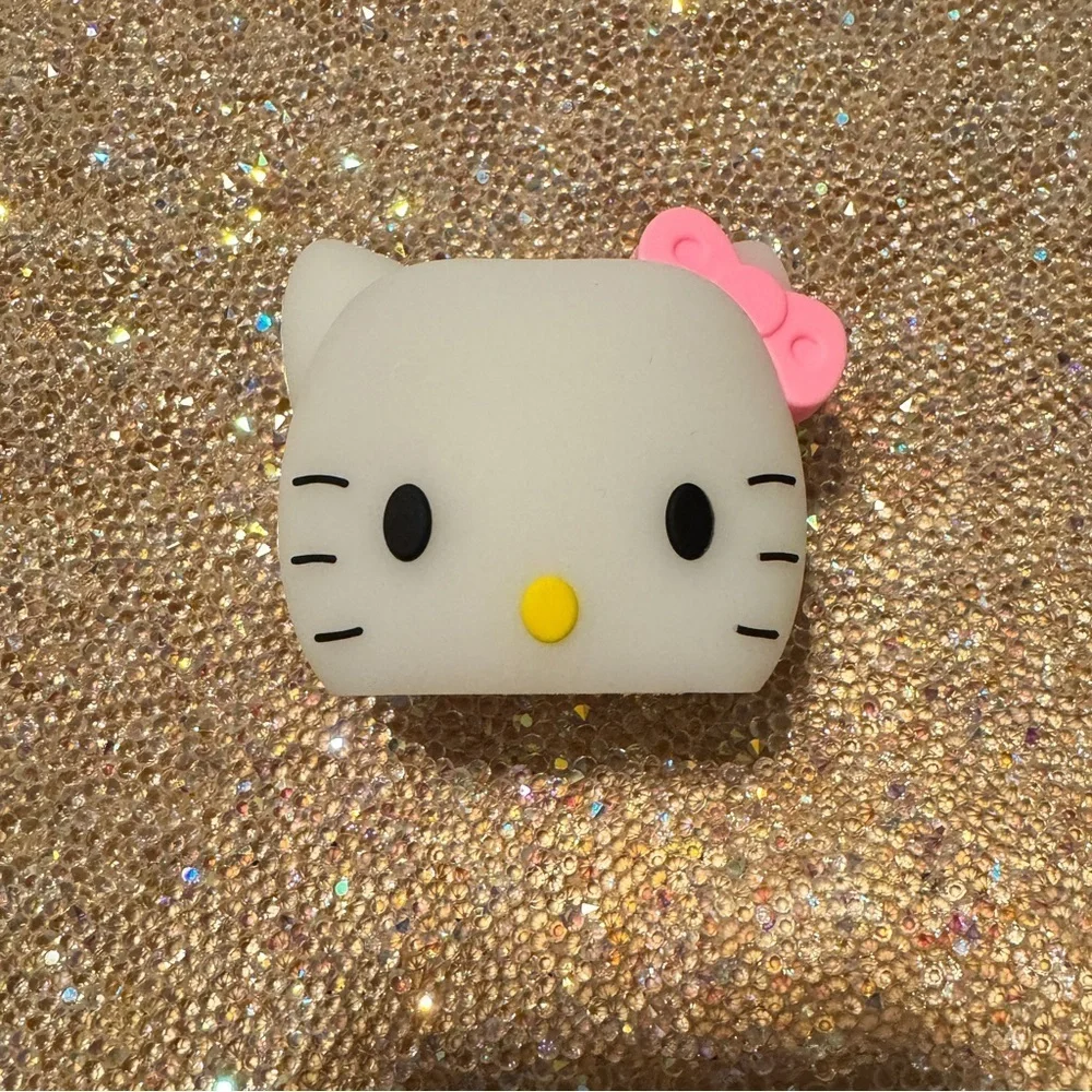 Hello Kitty White and Pink Charger Cover NWT